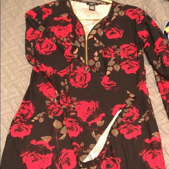 Rose patterned dress - Picture 1 of 1